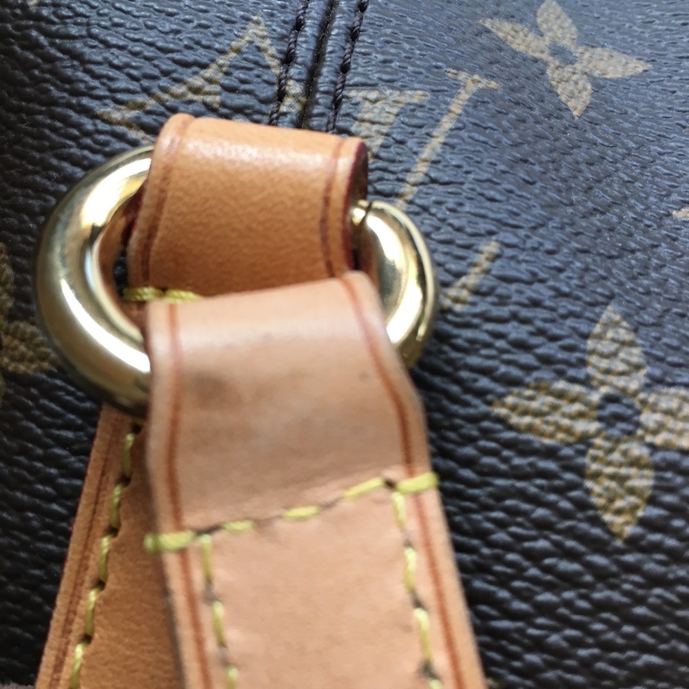 Louis Vuitton Monogram Totally MM - Picture 4 of 15